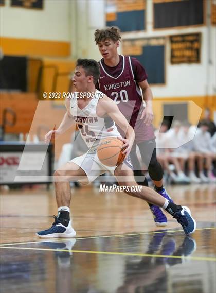 Thumbnail 3 in Smithtown West vs Kingston (Long Island Holiday Invitational) photogallery.
