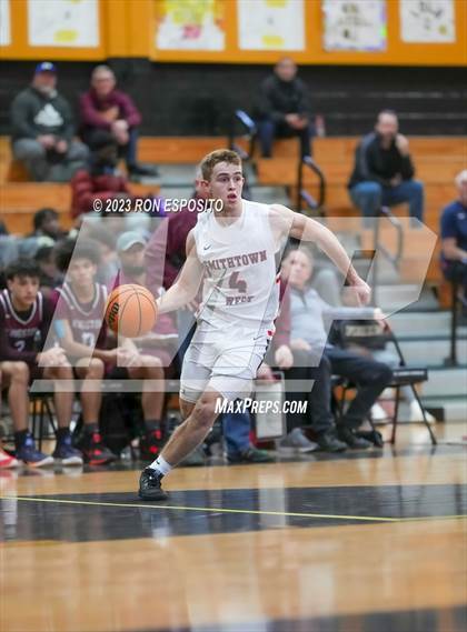 Thumbnail 1 in Smithtown West vs Kingston (Long Island Holiday Invitational) photogallery.