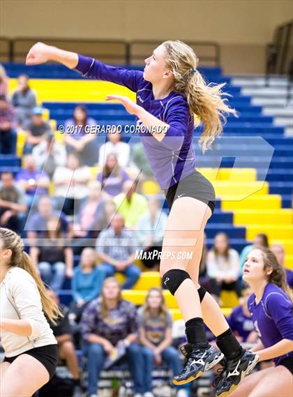 Thumbnail 3 in Hilmar vs Bret Harte (CIF SJS D4 FINAL) photogallery.