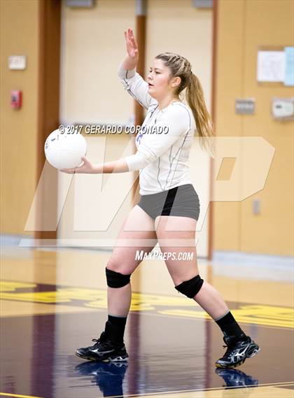 Thumbnail 2 in Hilmar vs Bret Harte (CIF SJS D4 FINAL) photogallery.