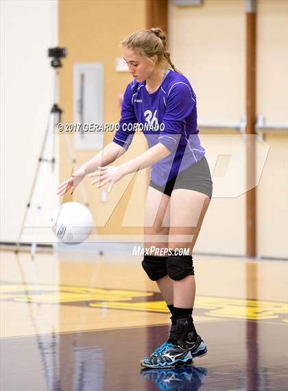 Thumbnail 3 in Hilmar vs Bret Harte (CIF SJS D4 FINAL) photogallery.