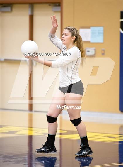 Thumbnail 3 in Hilmar vs Bret Harte (CIF SJS D4 FINAL) photogallery.