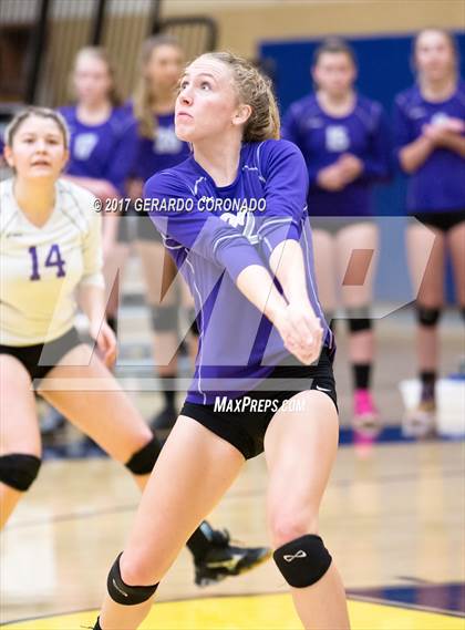 Thumbnail 2 in Hilmar vs Bret Harte (CIF SJS D4 FINAL) photogallery.