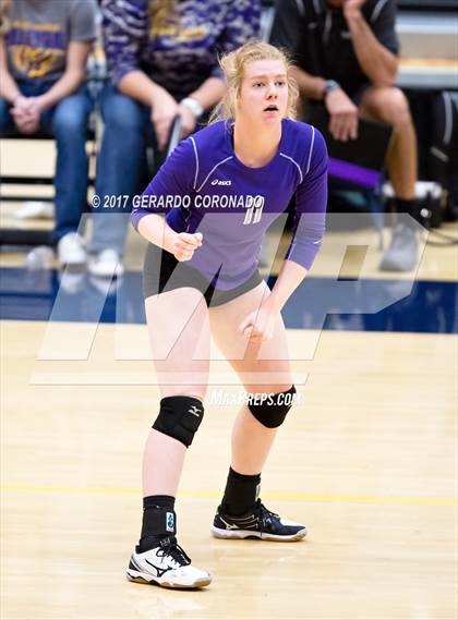 Thumbnail 2 in Hilmar vs Bret Harte (CIF SJS D4 FINAL) photogallery.