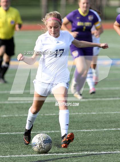 Thumbnail 3 in Arkansas City @ Collegiate photogallery.