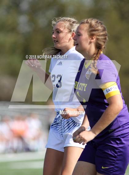 Thumbnail 3 in Arkansas City @ Collegiate photogallery.