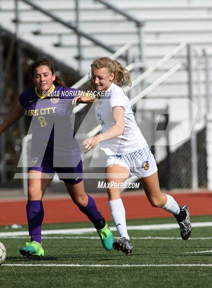 Thumbnail 1 in Arkansas City @ Collegiate photogallery.