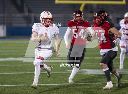 Thumbnail 2 in East Islip vs. Plainedge (Long Island Division III Championship) photogallery.