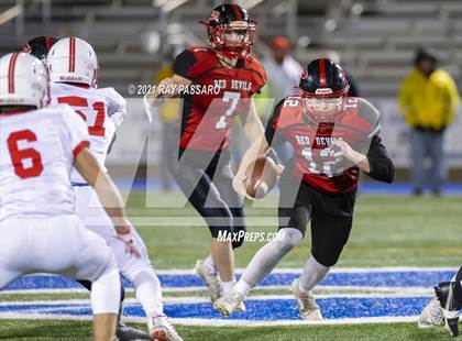 Thumbnail 1 in East Islip vs. Plainedge (Long Island Division III Championship) photogallery.