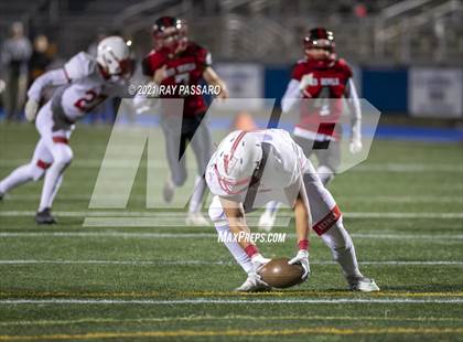 Thumbnail 1 in East Islip vs. Plainedge (Long Island Division III Championship) photogallery.