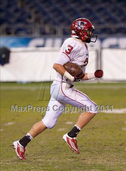 Thumbnail 2 in Poway vs Vista (CIF SDS D1 Final) photogallery.