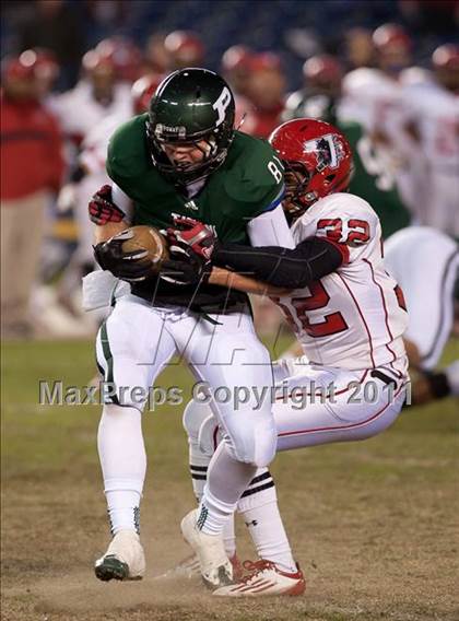 Thumbnail 2 in Poway vs Vista (CIF SDS D1 Final) photogallery.