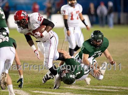 Thumbnail 2 in Poway vs Vista (CIF SDS D1 Final) photogallery.