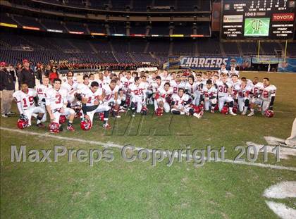 Thumbnail 1 in Poway vs Vista (CIF SDS D1 Final) photogallery.