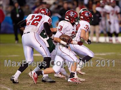 Thumbnail 3 in Poway vs Vista (CIF SDS D1 Final) photogallery.