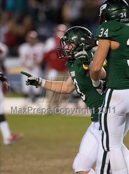 Thumbnail 2 in Poway vs Vista (CIF SDS D1 Final) photogallery.