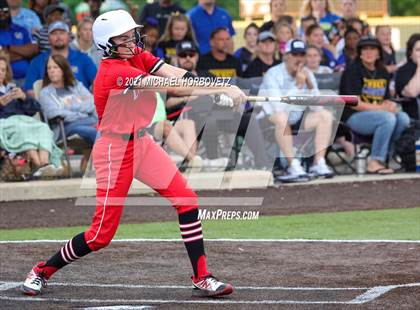 Thumbnail 1 in Sulphur Springs vs. Lovejoy (UIL 5A Regional Semifinal) photogallery.