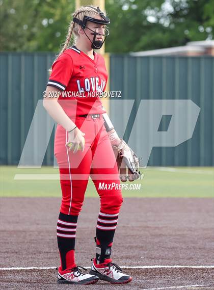 Thumbnail 2 in Sulphur Springs vs. Lovejoy (UIL 5A Regional Semifinal) photogallery.