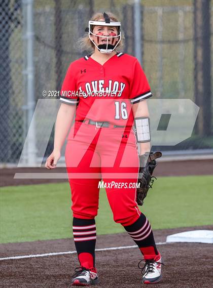 Thumbnail 1 in Sulphur Springs vs. Lovejoy (UIL 5A Regional Semifinal) photogallery.