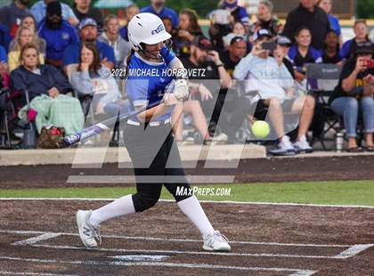 Thumbnail 1 in Sulphur Springs vs. Lovejoy (UIL 5A Regional Semifinal) photogallery.