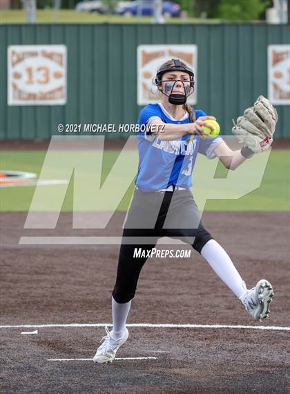 Thumbnail 2 in Sulphur Springs vs. Lovejoy (UIL 5A Regional Semifinal) photogallery.