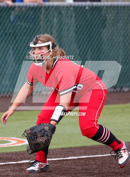 Thumbnail 2 in Sulphur Springs vs. Lovejoy (UIL 5A Regional Semifinal) photogallery.