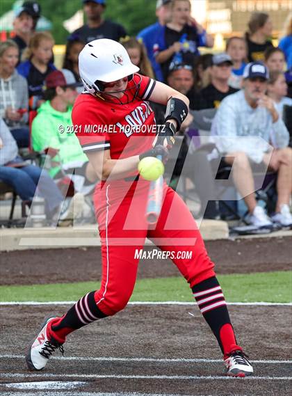 Thumbnail 2 in Sulphur Springs vs. Lovejoy (UIL 5A Regional Semifinal) photogallery.