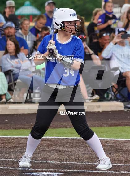 Thumbnail 3 in Sulphur Springs vs. Lovejoy (UIL 5A Regional Semifinal) photogallery.