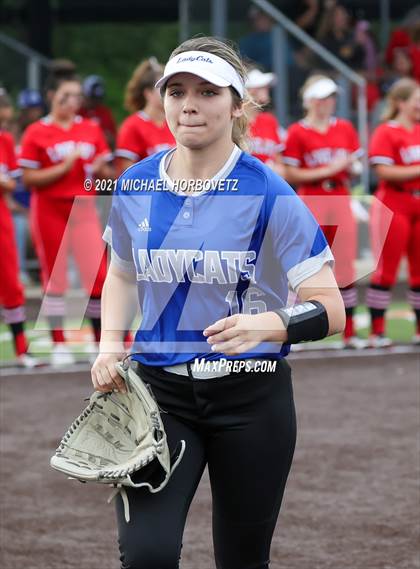 Thumbnail 3 in Sulphur Springs vs. Lovejoy (UIL 5A Regional Semifinal) photogallery.