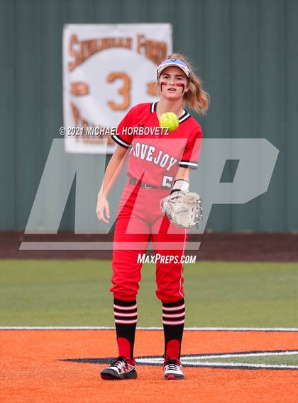 Thumbnail 1 in Sulphur Springs vs. Lovejoy (UIL 5A Regional Semifinal) photogallery.