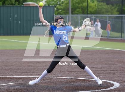 Thumbnail 3 in Sulphur Springs vs. Lovejoy (UIL 5A Regional Semifinal) photogallery.