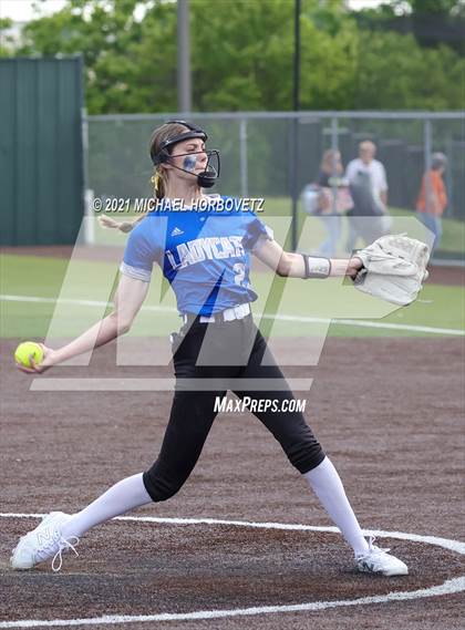 Thumbnail 1 in Sulphur Springs vs. Lovejoy (UIL 5A Regional Semifinal) photogallery.