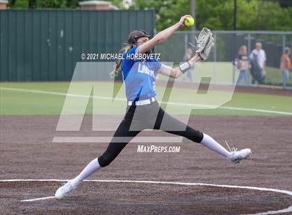 Thumbnail 2 in Sulphur Springs vs. Lovejoy (UIL 5A Regional Semifinal) photogallery.