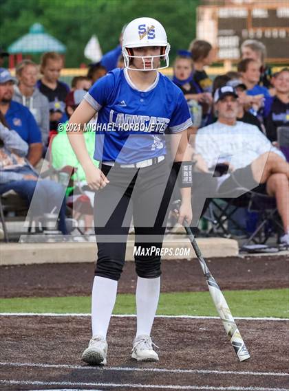 Thumbnail 2 in Sulphur Springs vs. Lovejoy (UIL 5A Regional Semifinal) photogallery.