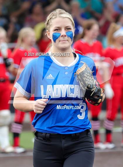 Thumbnail 3 in Sulphur Springs vs. Lovejoy (UIL 5A Regional Semifinal) photogallery.