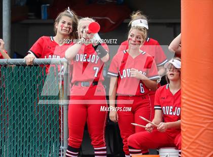Thumbnail 3 in Sulphur Springs vs. Lovejoy (UIL 5A Regional Semifinal) photogallery.