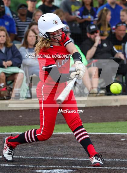 Thumbnail 2 in Sulphur Springs vs. Lovejoy (UIL 5A Regional Semifinal) photogallery.