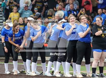 Thumbnail 1 in Sulphur Springs vs. Lovejoy (UIL 5A Regional Semifinal) photogallery.