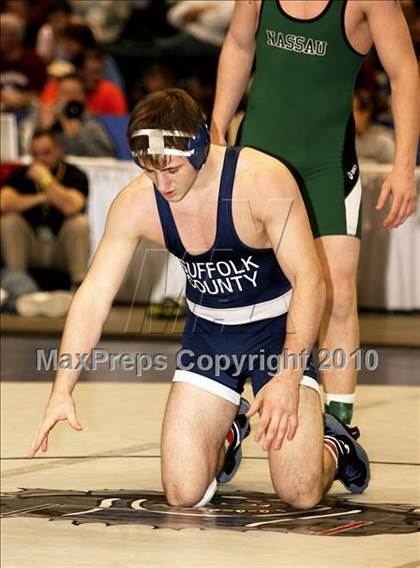 Thumbnail 2 in NYSPHSAA Championships (Division 1 Finals) photogallery.