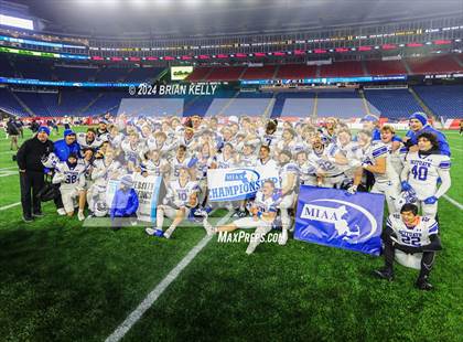 Thumbnail 1 in Scituate vs Duxbury (MIAA Division 4 Final) photogallery.