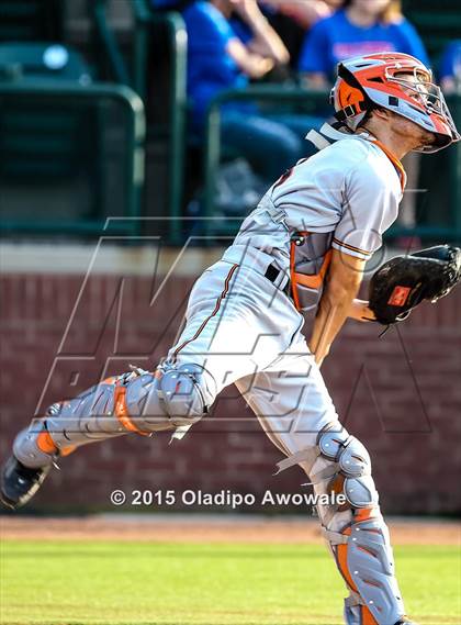 Thumbnail 1 in Oak Ridge vs. Rockwall (UIL 6A Regional Semifinal) photogallery.