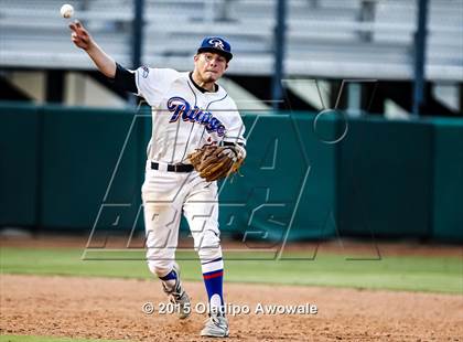 Thumbnail 1 in Oak Ridge vs. Rockwall (UIL 6A Regional Semifinal) photogallery.