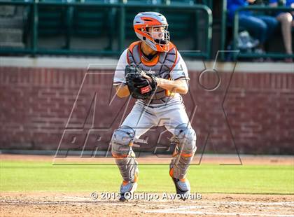 Thumbnail 2 in Oak Ridge vs. Rockwall (UIL 6A Regional Semifinal) photogallery.