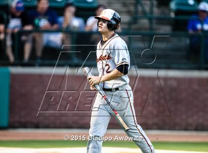 Thumbnail 2 in Oak Ridge vs. Rockwall (UIL 6A Regional Semifinal) photogallery.