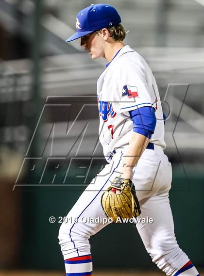 Thumbnail 2 in Oak Ridge vs. Rockwall (UIL 6A Regional Semifinal) photogallery.