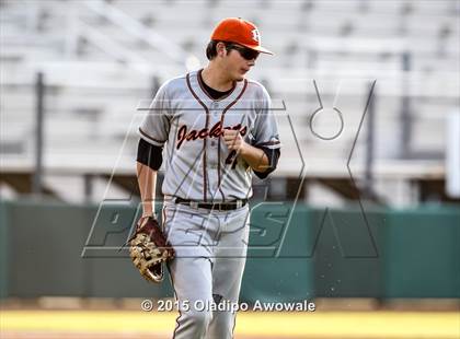 Thumbnail 2 in Oak Ridge vs. Rockwall (UIL 6A Regional Semifinal) photogallery.