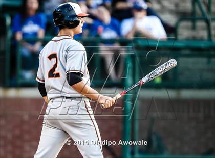 Thumbnail 3 in Oak Ridge vs. Rockwall (UIL 6A Regional Semifinal) photogallery.