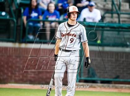 Thumbnail 2 in Oak Ridge vs. Rockwall (UIL 6A Regional Semifinal) photogallery.