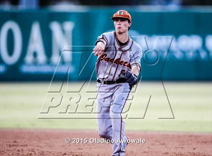 Thumbnail 1 in Oak Ridge vs. Rockwall (UIL 6A Regional Semifinal) photogallery.