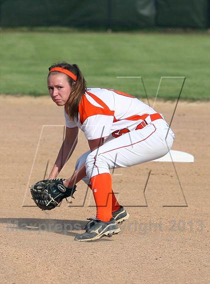 Thumbnail 1 in Henderson @ Gilmer photogallery.